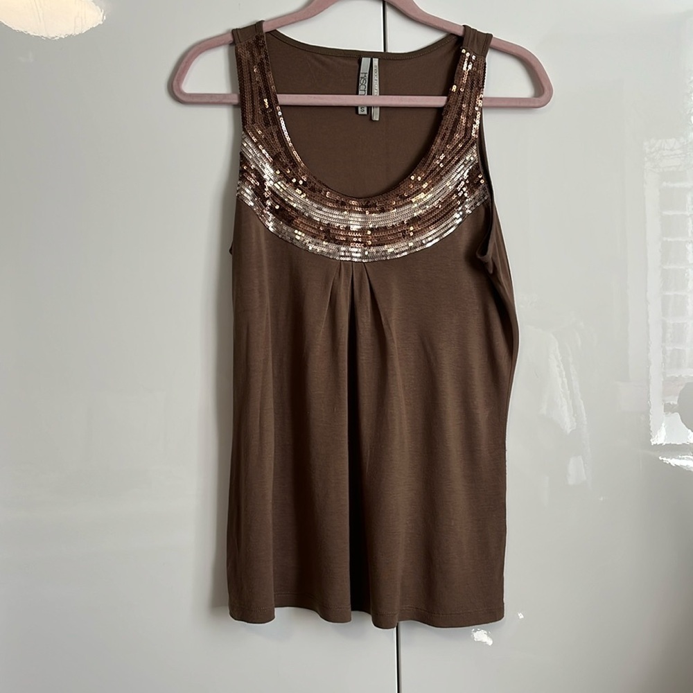 KISCHE Brown Sequin Trim Sleeveless Blouse, Size S
